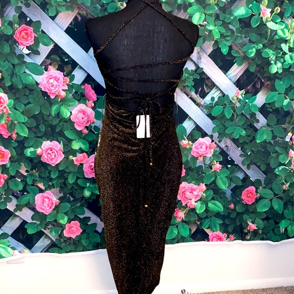 Black sparkle dress. - Picture 3 of 4